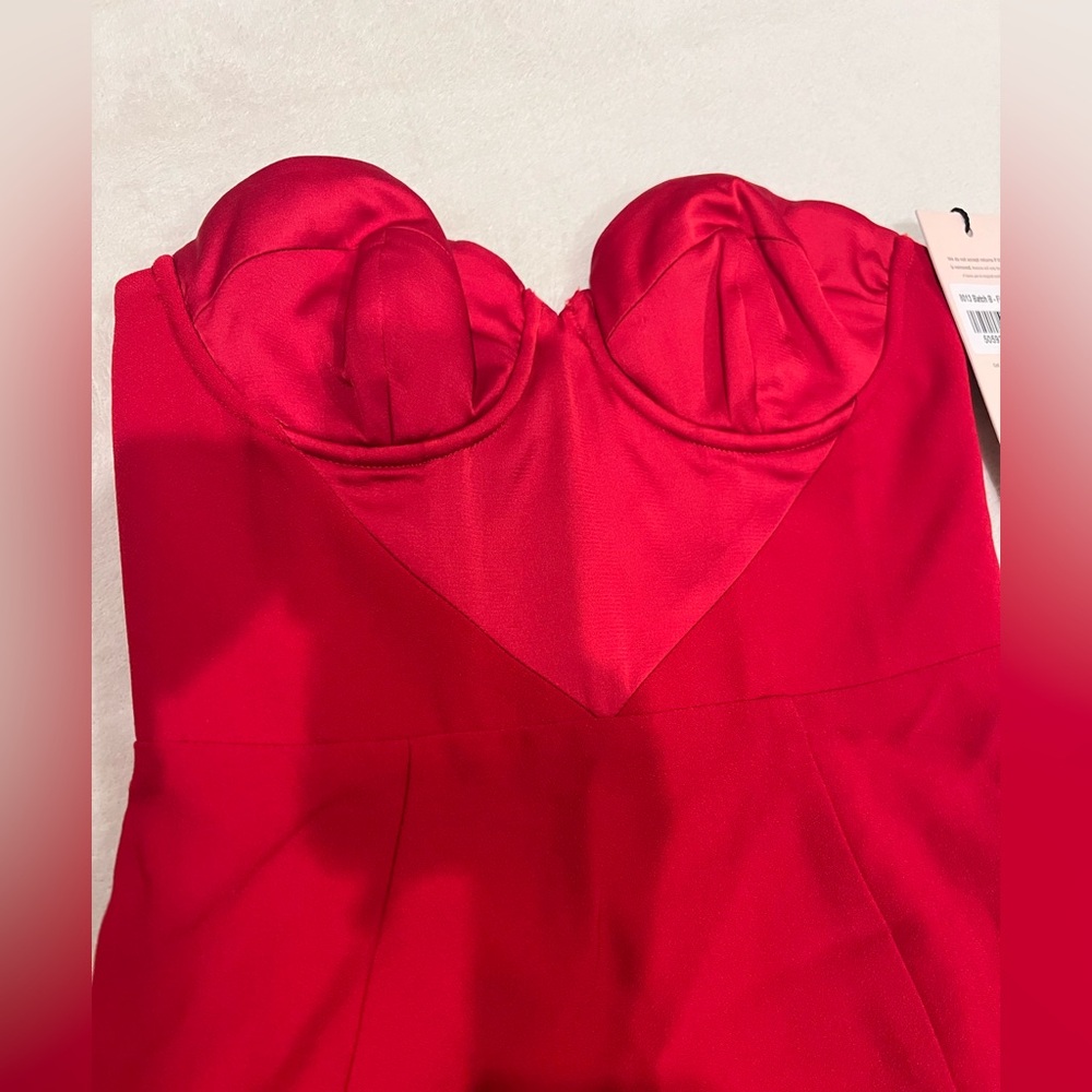 BRAND NEW red size 0 Oh Polly strapless mini homecoming dress with lace up back. - Picture 3 of 9